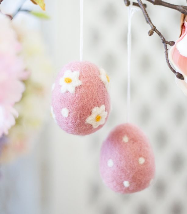 Pääsiäismuna rosa huovutettu